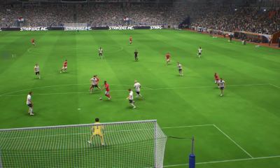 A player working a space for a shot in UFL.